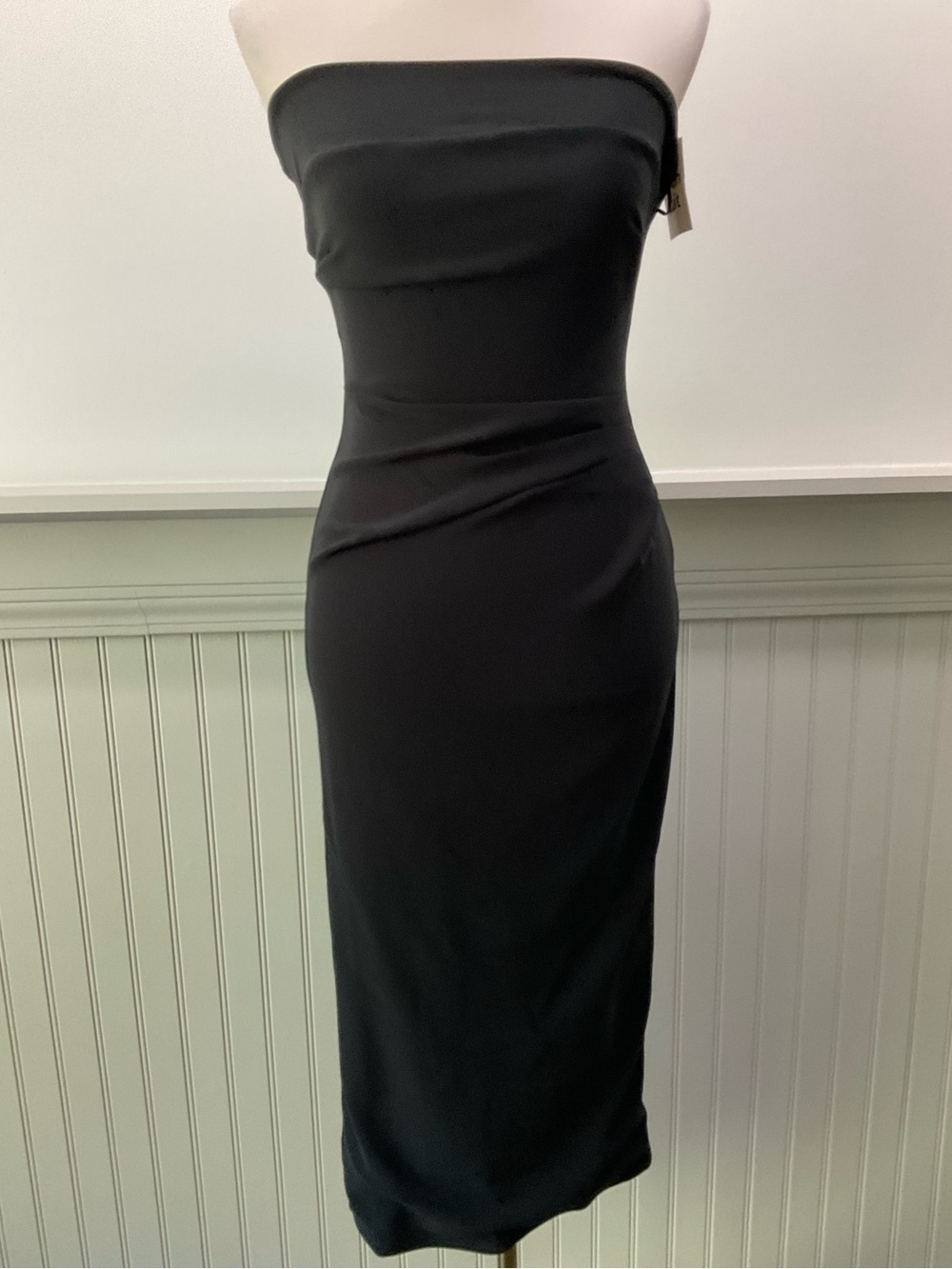 Open Edit Strapless Bodycon Midi Dress
NWT | Size XS | Black